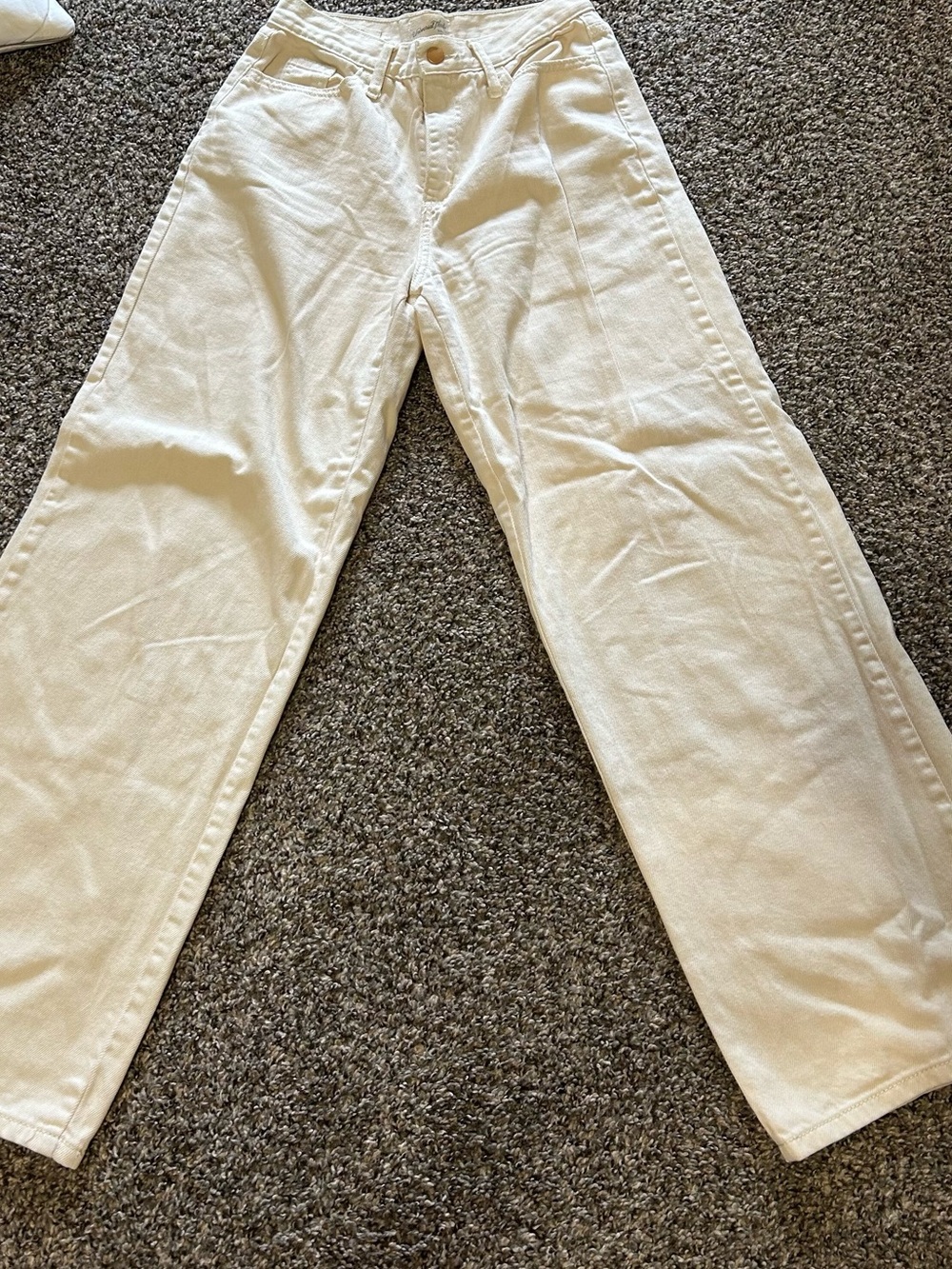 Universal Thread Cream Wide Leg Jeans